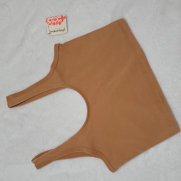 FP Movement Hot Shot Cami Crop Tank Top in Toasted Coconut XS - Picture 3 of 17